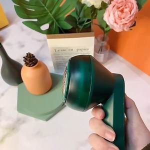 High-Performance Rechargeable Lint Remover - Emirex